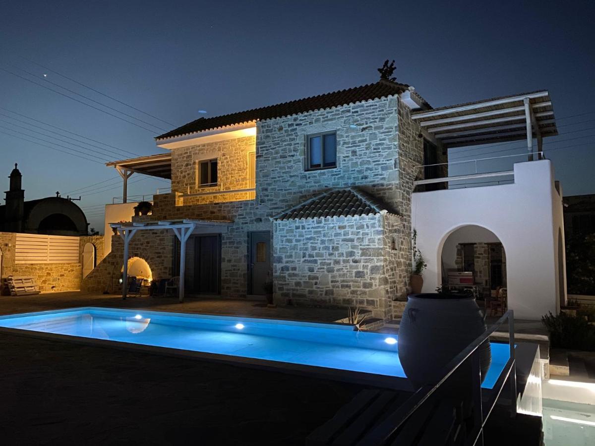 Laini Luxury Suites Pombia Εξωτερικό φωτογραφία