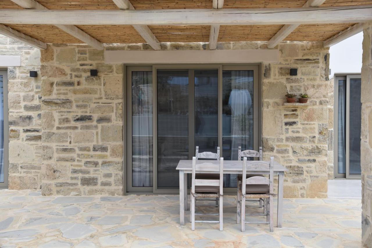 Laini Luxury Suites Pombia Εξωτερικό φωτογραφία
