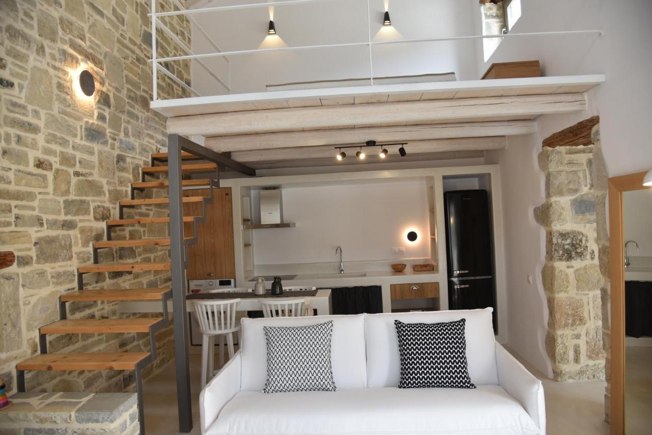Laini Luxury Suites Pombia Εξωτερικό φωτογραφία