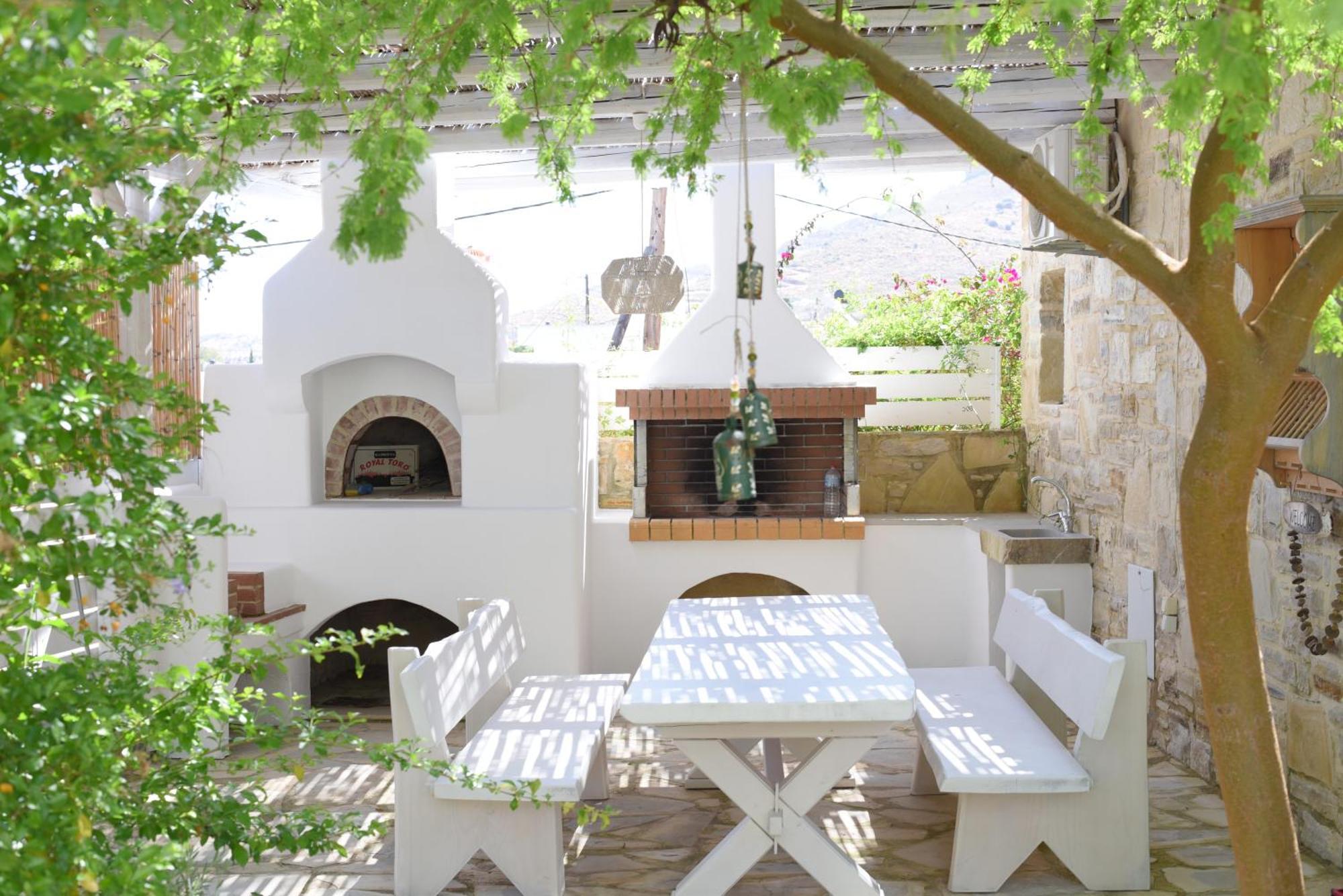 Laini Luxury Suites Pombia Εξωτερικό φωτογραφία